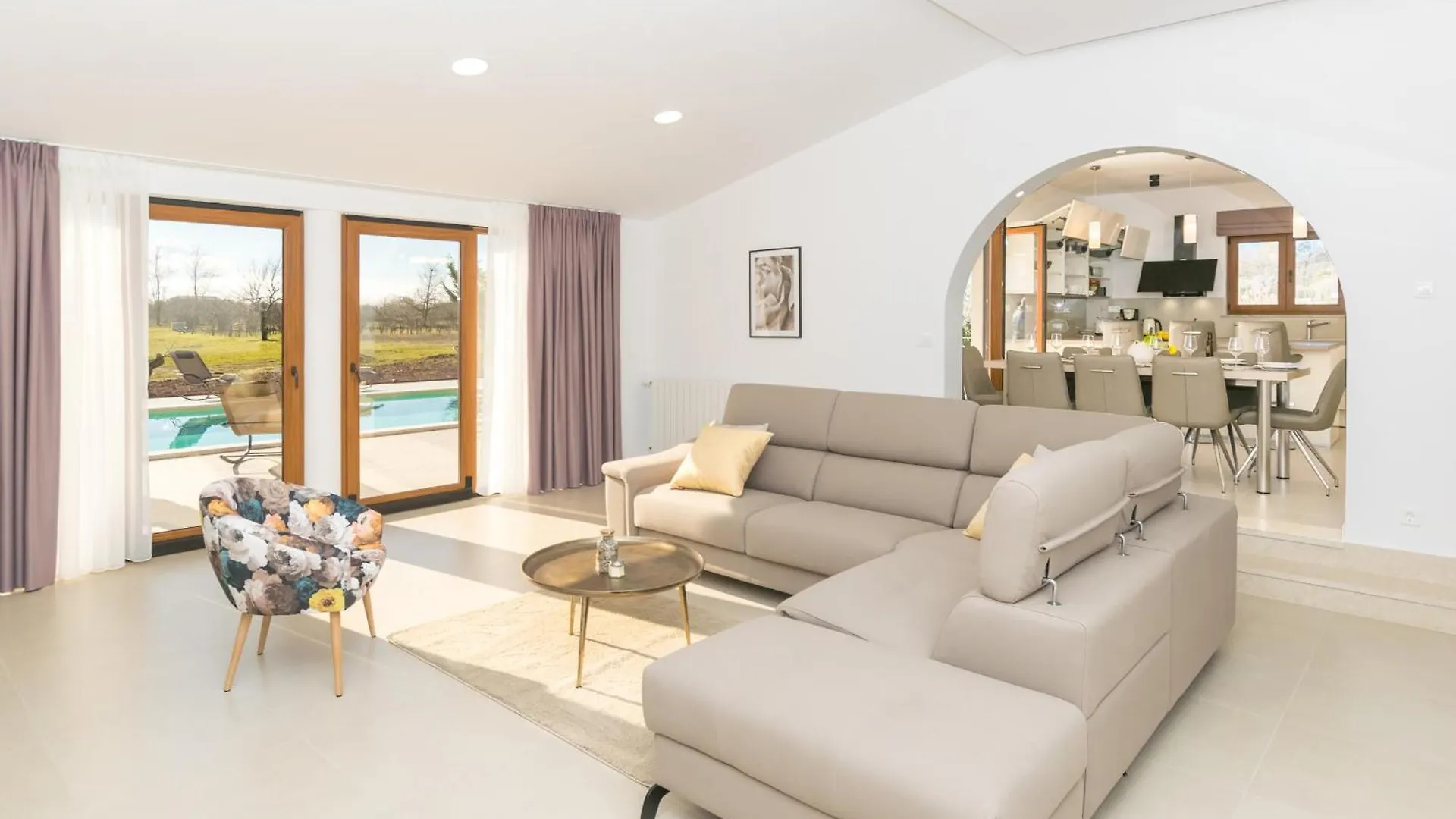 Villa Mattuzzi In Central Istria With Large Garden, Kids Playground And Whirlpool Loborika