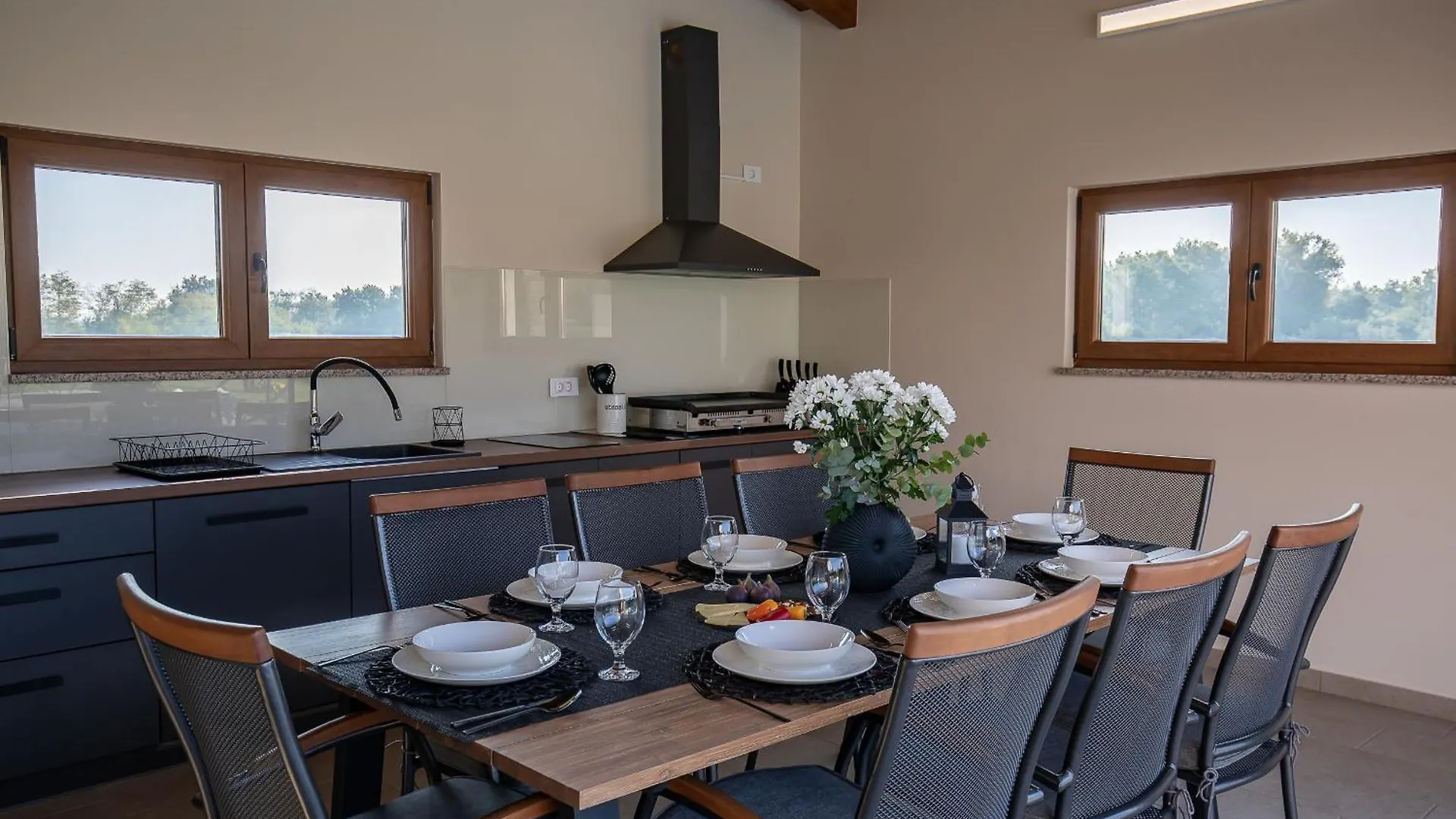 Villa Mattuzzi In Central Istria With Large Garden, Kids Playground And Whirlpool Loborika