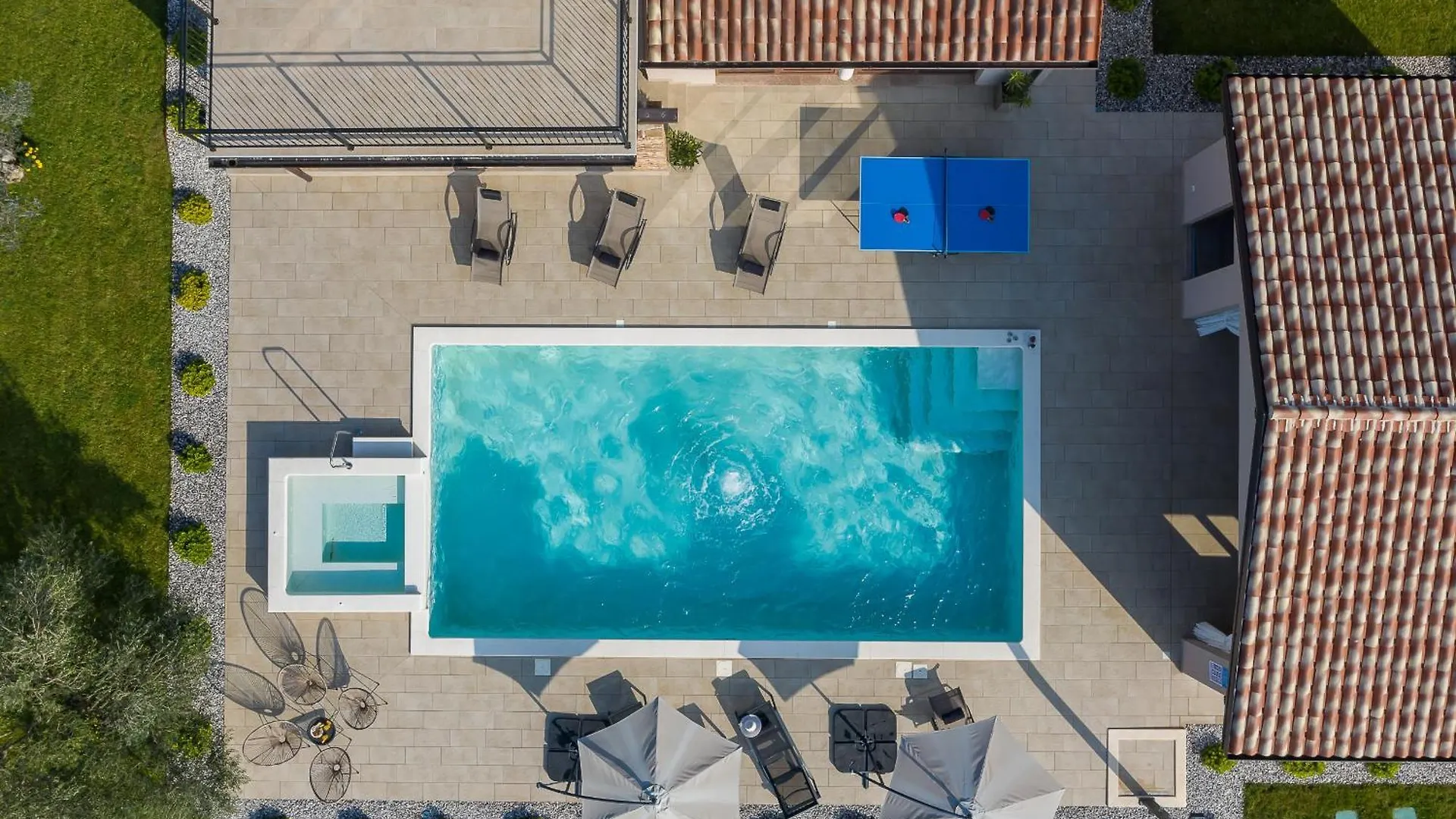 Villa Mattuzzi In Central Istria With Large Garden, Kids Playground And Whirlpool Loborika